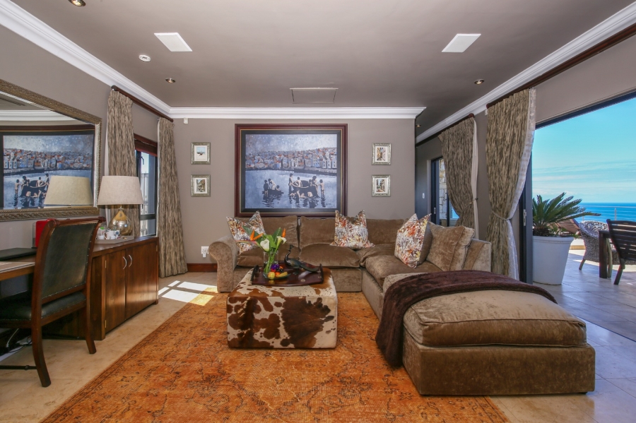 7 Bedroom Property for Sale in The Heads Western Cape